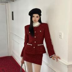 批发圣诞节氛围感衣服套装女亮闪闪小香风外套女秋<b class='q'>冬</b>季约会两件套装裙