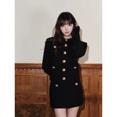 批发小香风套装高级感名媛miu系穿搭金属扣针织外套包臀半身裙两件女