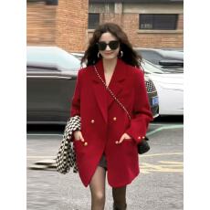 批发甜酷风格廓版红色西装外套女2025秋冬爆款高级感休闲减龄春秋上衣