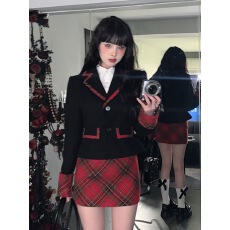 批发【卡普里】冬季新款复古英伦风学院风减龄红格外套半裙套<b class='q'>装</b>