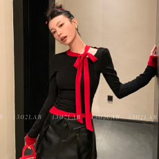 批发秋冬新款纯欲风辣妹短款长袖t恤女修身显瘦百搭设计感打底衫上衣