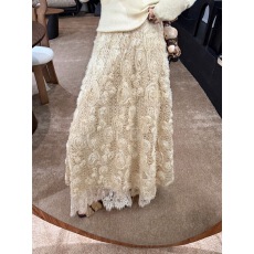 批发“珠樱回音”日常中的小隆重 淡黄色重磅蕾丝盘花半身裙