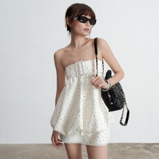 批发法式优雅风波点褶皱抹胸连衣裙女春性感<b class='q'>蕾丝</b>拼接气质辣妹包臀短裙