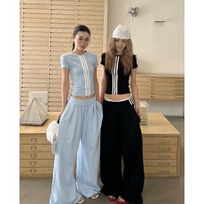 批发<b class='q'>潮牌</b>套装休闲运动抽绳腰头阔腿长裤+条纹拼接圆领短袖上衣两件套