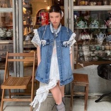 批发法式蕾丝花边牛仔外套女夏季2026新款设计感宽松复古坎肩马甲上衣