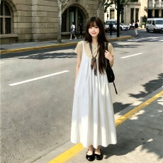 批发2026新款韩系短袖T恤叠穿吊带<b class='q'>连衣</b>裙长裙送丝巾三件套