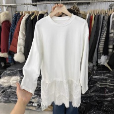 批发特大码300斤蕾丝花边裙摆长袖打底衫女秋冬新款叠穿磨毛T恤上衣潮