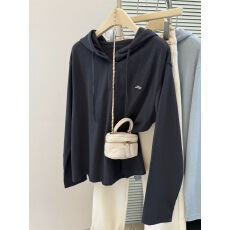 批发欧货<b class='q'>白色</b>连帽长袖t恤女2025春秋新款宽松卫衣休闲内搭<b class='q'>打底衫</b>上衣