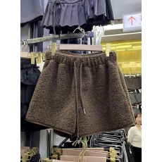 批发特大码300斤加厚仿羊羔毛短裤女2025新款<b class='q'>秋</b>冬