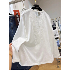 批发大码女装胖mm300斤白色长袖镂空蕾丝拼接T恤女宽松慵懒风减龄上衣