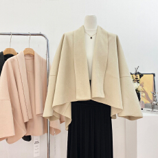 批发Skk Store 娇姐YB定制 Row系斗篷<b class='q'>大衣</b>880G驼绒桑丝羊毛<b class='q'>双面</b>呢外套