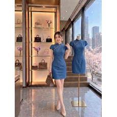 批发新中式国风年轻款改良蓝色<b class='q'>旗袍</b>女夏季复古日常可穿修身<b class='q'>连衣裙</b>高弹