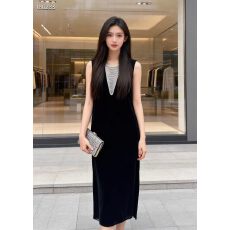 批发法式订单~好穿气质没得争V领无袖<b class='q'>真丝</b>丝绒开叉连衣<b class='q'>裙</b>女夏款背心<b class='q'>裙</b>