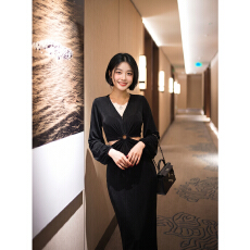 批发XULU原创醋酸性感轻熟风深V领镂空露腰包臀裙修身<b class='q'>灯笼</b>袖<b class='q'>连衣裙</b>