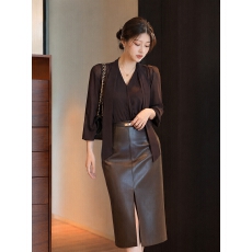 批发林关关咖色pu皮裙高腰<b class='q'>半身</b>裙女秋季<b class='q'>包臀</b>裙中长款直筒裙开叉一步裙