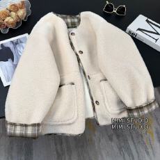 批发复古皮毛一体外套女2025<b class='q'>秋</b>冬新款小香风麂皮绒格纹拼接百搭上衣