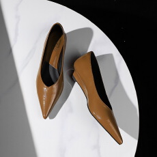 欧美风宴会休闲浅口百搭坡跟气质尖头单鞋不累脚职业通勤女鞋