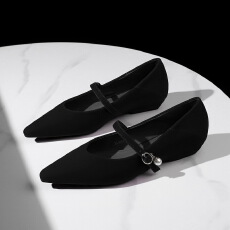 批发韩版时尚坡跟女鞋一字扣带珍珠装饰尖头浅口不累脚单鞋