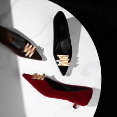 批发法式优雅一脚蹬不累脚猫跟女鞋尖头浅口金属扣时尚单鞋