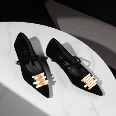 批发韩版复古时尚低跟女鞋绒面一字式扣带金属扣浅口单鞋女