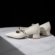 法式一字带玛丽珍鞋女浅口百搭尖头中跟工作通勤鞋粗跟单鞋