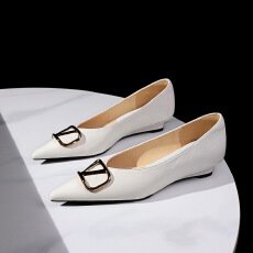 批发欧美风复古休闲<b class='q'>通勤</b>鞋金属扣浅口坡跟增高百搭气质单鞋