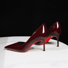 批发日常百搭侧空性感小红底高跟鞋女浅口漆皮细跟气质高跟单鞋