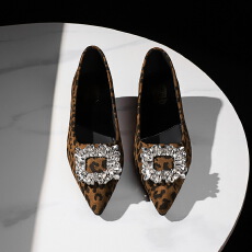 法式尖头豹纹单鞋平跟水钻方扣绒面内增高百搭通勤女鞋子