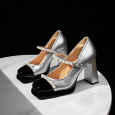 批发欧美风时尚圆头防水台浅口粗跟珍珠一字式扣带单鞋女鞋