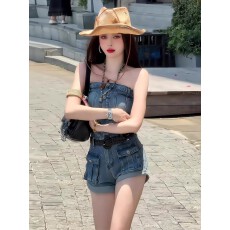 批发小个子纯欲性感<b class='q'>抹胸</b>连体衣女2025夏季新款设计感蓝色牛仔连体短裤