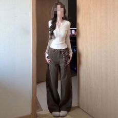 批发已发货 修身毛衣女秋冬高级感巨好看内搭打底<b class='q'>针织</b>衫<b class='q'>上衣</b>