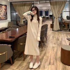 批发已出货半高领针织打底<b class='q'>连衣裙</b>女秋季宽松慵懒风坑条长袖毛衣裙子