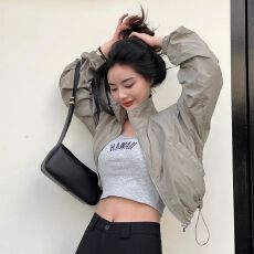 批发短款<b class='q'>防晒</b>衣立领户外<b class='q'>防晒</b>服薄<b class='q'>外套</b>