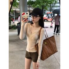 批发已出货 v领蕾丝长袖针织打底衫女秋冬季穿搭慵懒修身上衣