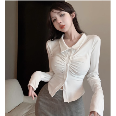 批发已出货 收腰长袖<b class='q'>衬衫</b>女设计感褶皱<b class='q'>衬衣</b>纯欲风紧身Polo领上衣