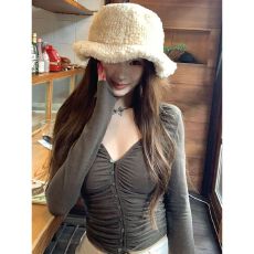 批发已出货 新款纯色纽扣褶皱V领气质辣妹感修身<b class='q'>打底衫</b>