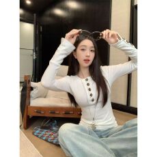 已出货 新款秋冬保暖打底衫纯色纽扣长袖修身显瘦T恤上衣女