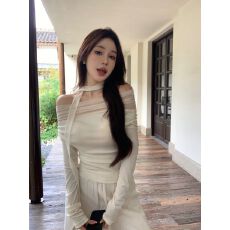 批发已出货 拼接一字肩飘带修身显瘦<b class='q'>短款</b>露肩长袖<b class='q'>T</b><b class='q'>恤</b>打底上衣女