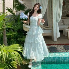 批发已出货 2026春季新款法式温柔碎花不规则连衣裙女收腰显瘦裙子