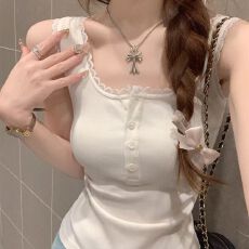 批发纯欲风白色蕾丝花边吊带背心女单排扣<b class='q'>修身</b>显瘦内搭外穿上衣