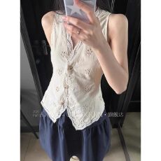 批发设计款小众辣妹风气质<b class='q'>修身</b>无袖上衣2026夏季新款镂空内搭背心女