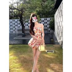 批发绝美碎花两件套裙<b class='q'>修身</b>抹胸上衣新款花苞裙