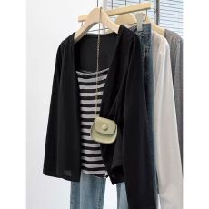 批发韩系慵懒风条纹内搭 + 黑色开衫<b class='q'>套装</b> 宽松显瘦长袖针织上衣女