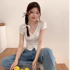 批发性感大v领刺绣单排扣短袖小<b class='q'>开衫</b>女夏季新款韩版修身半袖体恤短款