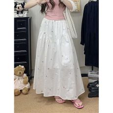 批发原版面料小雏菊刺绣甜美初恋系温柔风蓬蓬伞裙女多巴胺碎花<b class='q'>半身</b>裙