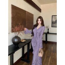 批发已出货 轻熟风气质御姐V领飘带蕾丝<b class='q'>连衣裙</b>女<b class='q'>春秋</b>新款收腰显瘦