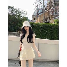 批发法式简约温柔风针织衫短袖+<b class='q'>蓬蓬</b>蛋糕裙显瘦高级夏季新款套装女