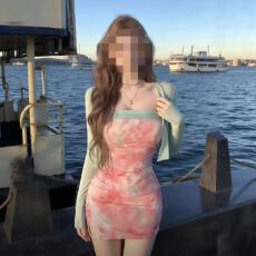 批发法式简约纯欲风抹胸带胸垫包臀裙+防晒披肩长袖开衫两件套女