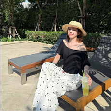 批发韩系斜肩短袖薄款气质T恤女装夏季显瘦宽松露肩新款百搭