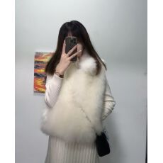 批发2026秋冬季高级感奢贵仿山羊绒毛毛环保<b class='q'>皮草</b>马甲女<b class='q'>短款</b>毛茸茸外套